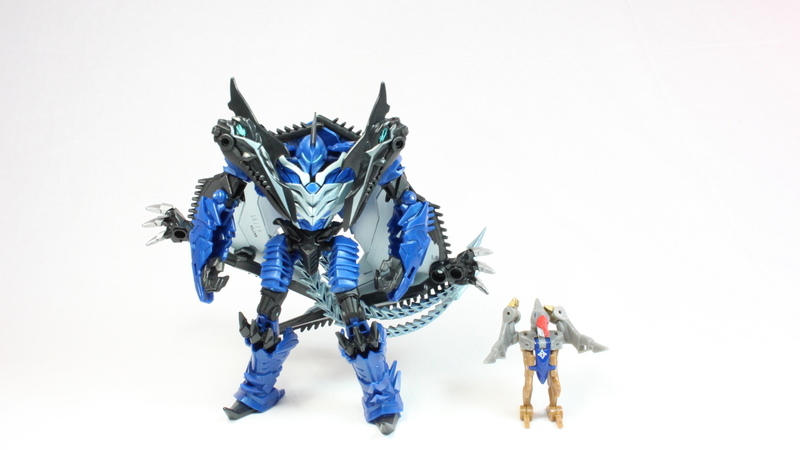 Transformers 4 Age of Extinction Deluxe Strafe and Mini-Con Swoop